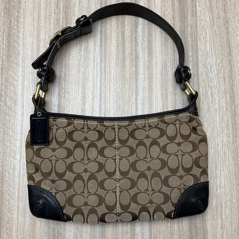 Coach Bleeker Hobo Shoulder Bag # 11431 Leather Corner Brass Buckle Y2K